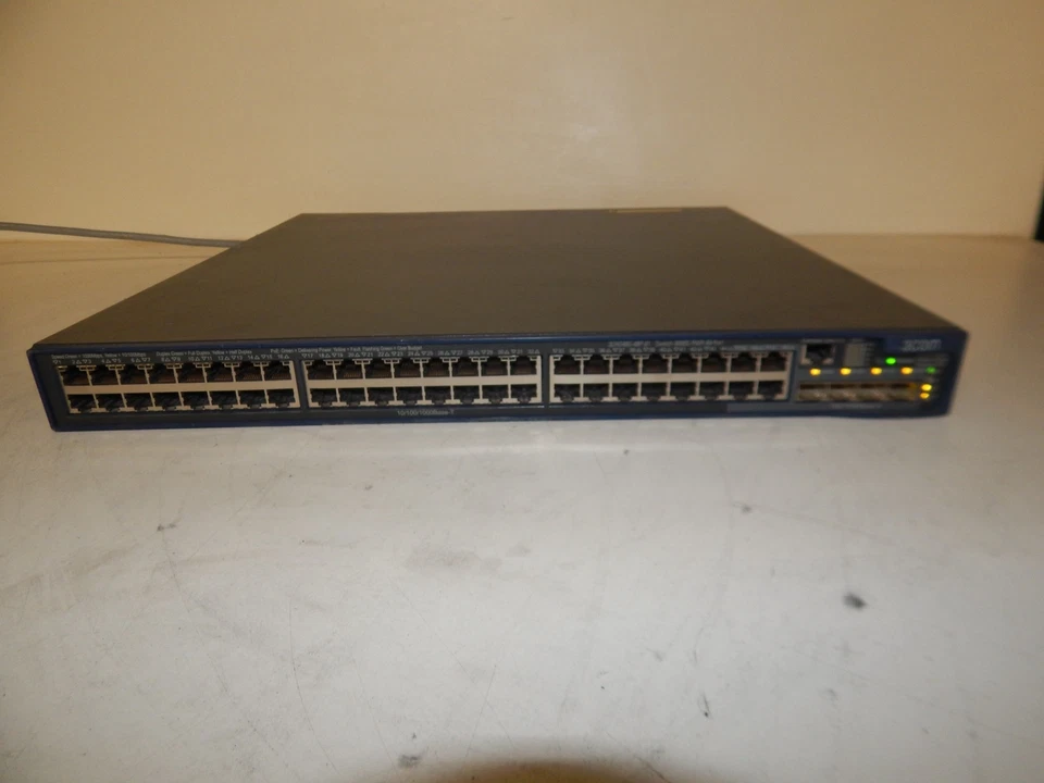 3Com 3CRS48G-48P-91 PWR 48-Port Gigabit Switch (MHJ33) - Image 1 of 4
