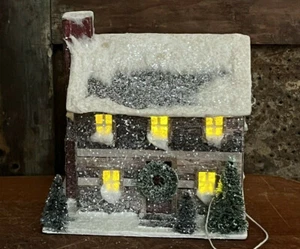 Primitive Farm Christmas Light Up Snowy Log Cabin Salt Box House Putz 6" - Picture 1 of 7