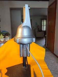 CDE ANTENNA ROTOR & CONTROL - Photo 1/3