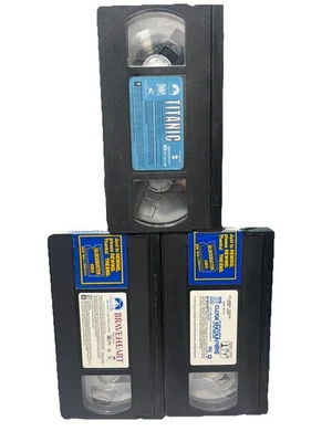 Blockbuster Vhs Lot NO CASES Close Encounters Titanic Braveheart  - Image 1 of 3