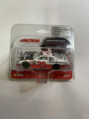 2005  Monte Carlo Kevin Harvick #29 GM Goodwrench  1/64 Die Cast Car - Image 1 of 4