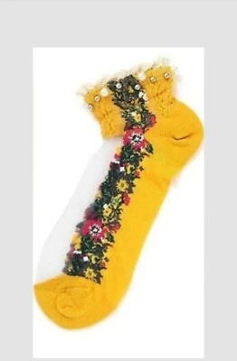 Hecho a mano ~ Amarillo ~ Adornado con perlas ~ Encaje ~ Diseño floral ~ Calcetines al tobillo Foto 1 de 4