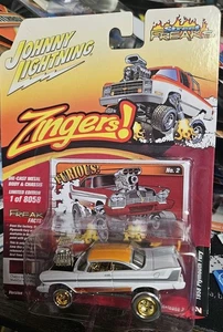 Johnny Lightning CHASE 1958 Plymouth Fury Street Freaks Zingers WHITE LIGHTNING - Picture 1 of 8