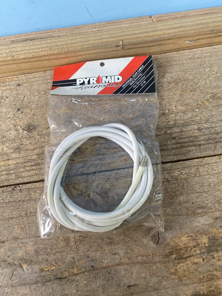 Cable de engranaje de bicicleta piramidal NOS-72”-79”-carcasa blanca-viaje a la montaña Foto 1 de 3