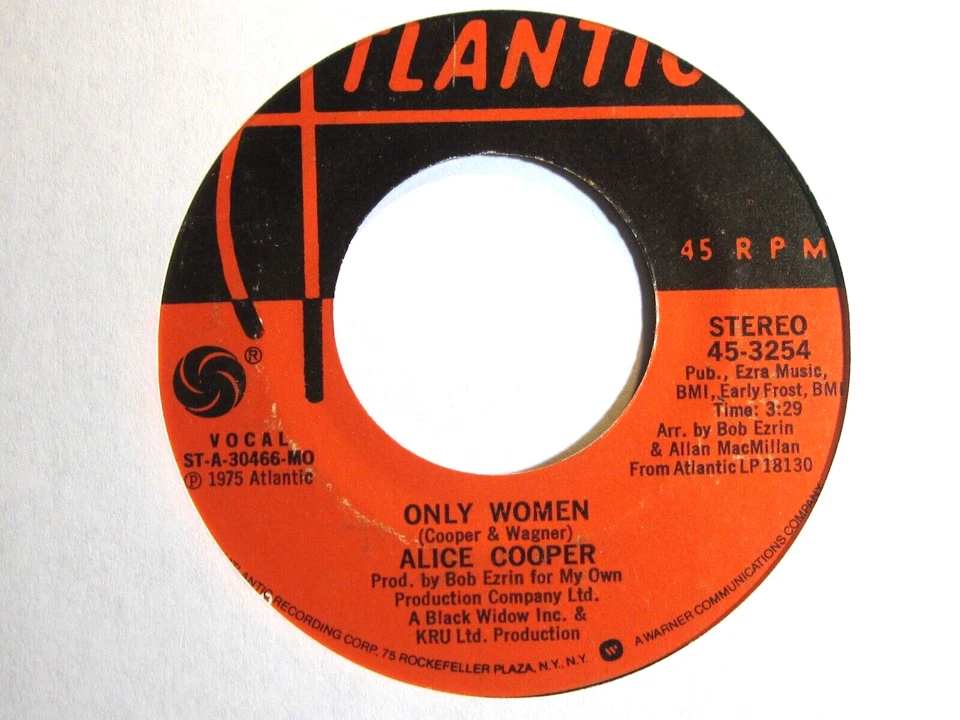 ALICE COOPER * 45 * Only Women * 1975 * VG / VG+ * USA ORIGINAL on ATLANTIC - Image 1 of 1
