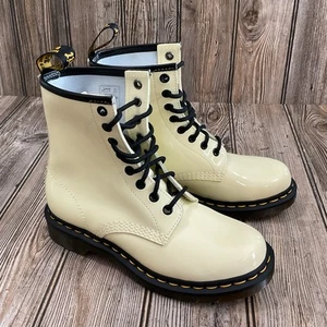 Dr. Doc Martens Womens 1460 Patent Leather Lace Up Boots Cream Beige US 7 NEW - Picture 1 of 14