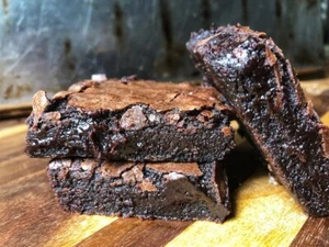 Chewy Chocolate Brownies (9) – Brownie Bars - Picture 1 of 2