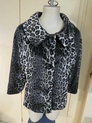 Chaqueta de Terciopelo Estampado Animal RAFAELLA Talla GRANDE Manga 3/4 Abotonada   Foto 1 de 3