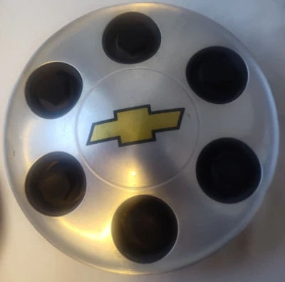 2007-2014 雪佛兰 TAHOE SILVERADO AVALANCHE SUBURBAN 原始设备制造商中心盖 9596341 — 第 1/2 张图片