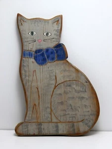 Vintage Gray 14-1/2" Folk Art Wooden Cat Wall Figure. Beaver Creek, Beaman,Iowa - Picture 1 of 3