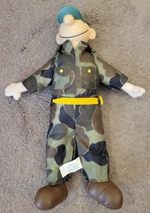 "Muñeca de peluche Beetle Bailey de 15"" juguete funciona camuflaje ejército" - Imagen 1 de 7
