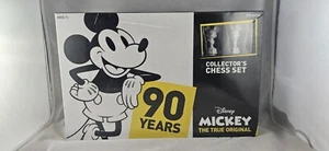 Collector's Chess Set Disney Mickey Mouse The True Original 90 Years, Complete! - Picture 1 of 6