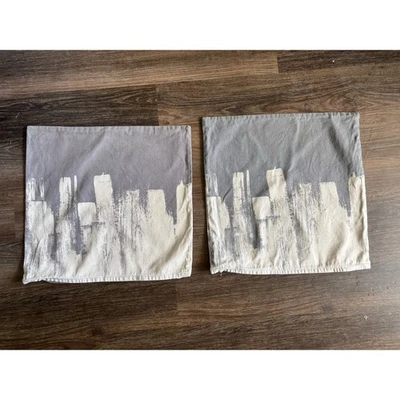 宜家 Slojgran Gunnel Sahlin 灰色枕套 20 英寸抽象城市景观 2 件套 — 第 1/4 张图片