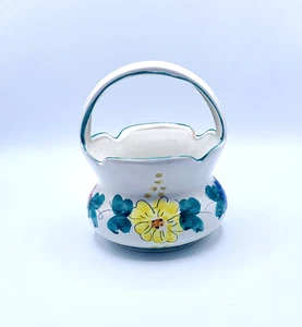 Cesta maceta cerámica con asa pintada a mano hecha en Italia 7" x 5,5" - Imagen 1 de 6