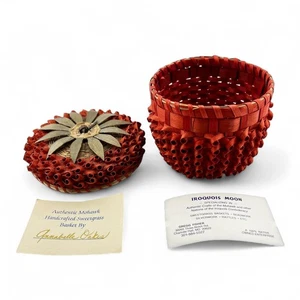 Strawberry Sweetgrass Basket Mohawk Handmade Native American Annabelle Oakes Vtg - Picture 1 of 23