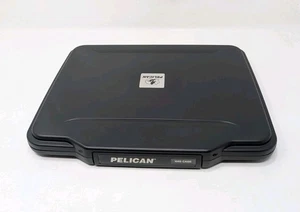 Pelican 1065 Hardback Case Black Rugged Impact-Resistant Waterproof - Picture 1 of 4