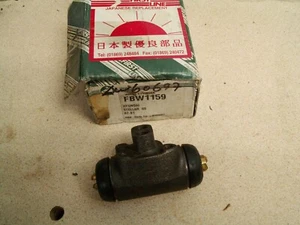 Brake Wheel Cylinder LW60697 58330-32300 FBW1159 Hyundai Stellar 87-91 NOS - Picture 1 of 3