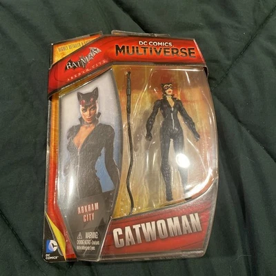 DC Comics Multiverse Mattel 2015 Batman Arkham City  Catwoman 3.75 Inch Figure - Image 1 of 2