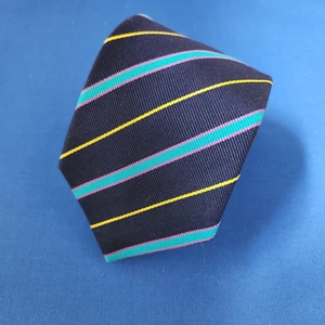Graceful HILL & DRAKE Dark blue Striped Silk Neck Tie Made in England Repp Silk - Picture 1 of 9