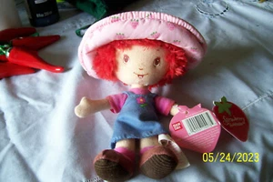 Muñeca de peluche Bandai 6" Strawberry Shortcake pellet con etiquetas - Imagen 1 de 1