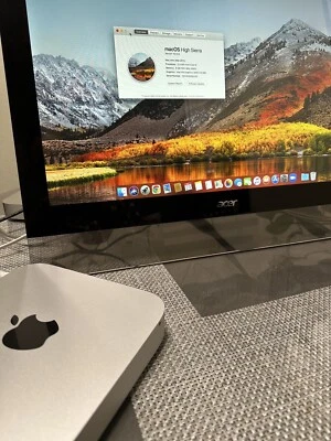 Apple Mac mini (500GB HDD, Intel Core i5, 2.30 GHZ, 8GB) Silver - Image 1 of 2