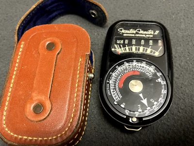 Medidor de exposición universal Weston Master II modelo 735 en estuche de cuero 2,5x4" Foto 1 de 4