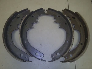 1965-1970 Cadillac/Oldsmobile/Pontiac 11" x 2" Riveted Rear Brake Shoes - Picture 1 of 1