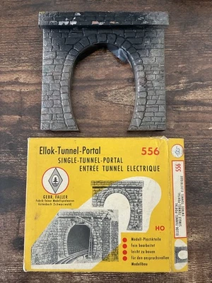 Gebr. Faller 556 HO Gauge Single Track Tunmel Portal - Boxed - Made in Germany - Image 1 of 4