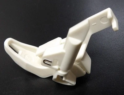 Husqvarna Viking bordado pie en U # 412727601 Foto 1 de 3