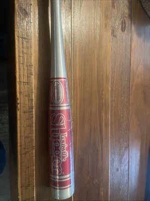 (NOS) Louisville Slugger 712 Softball Bat 28”23oz. (-5) 2 1/4" Sports Equipment Foto 1 de 4