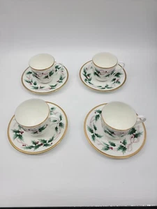 VTG  Mikasa RIBBON HOLLY Bone China tea cup & Saucer** - Picture 1 of 12