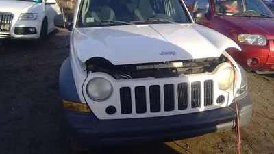 Reservatório de líquido de arrefecimento compatível com 02-05 07 LIBERTY 1698031 - Imagem 1 de 4