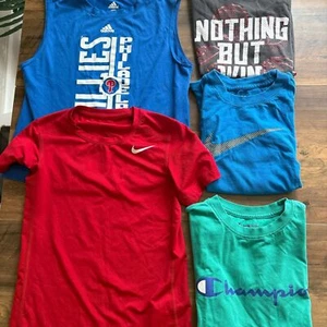 Lot of 5 Boys Small T-shirts NIKE Adidas Phillies Champion - Picture 1 of 1