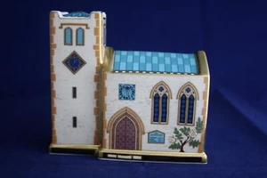 ROYAL CROWN DERBY MINIATURE HOUSES - CHURCH - MMXIII - BRAND NEW & BOXED - Picture 1 of 12