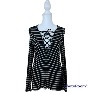 Project Social T - Urban Outfitters Black White Stripe Lace Up Shirt - Sz Medium - Picture 1 of 8