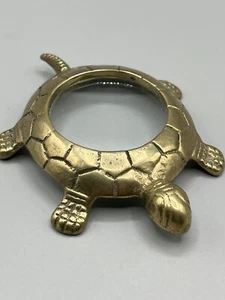 Vintage Solid Brass Turtle Tortoise Magnifying Glass Desk Top Paperweight 4.25" - Foto 1 di 9