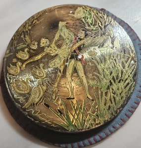 1950s VINTAGE LE RAGE SWAN LAKE BALLET DANCERS POWDER COMPACT - Picture 1 of 9