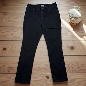 LL Bean Jeans 12 Womens Black Straight Leg Favorite Fit Measures 32x28 - Picture 1 of 9
