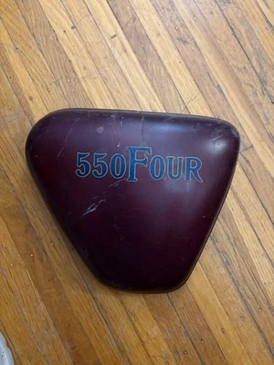 77 Honda CB550F, Super Sport, 75-77, OEM cubierta lateral izquierda Foto 1 de 3