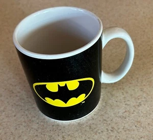 COMIC BOOK COFFEE MUG (c1990 Monogram Toys) -- Vintage Batman Symbol - Picture 1 of 3