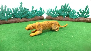 ZOO BRITÁNICO 1347 PANTERA PLÁSTICO PINTADO HECHO EN INGLATERRA - Imagen 1 de 2