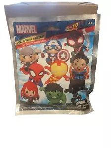 Marvel Classics NEW * The Hulk Clip * Blind Bag Monogram Key Chain Avengers FS! - Picture 1 of 2