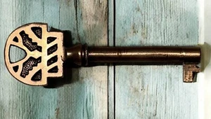 Vtg ornate 3” brass hollow barrel skeleton key for Eastlake furniture piece - Picture 1 of 2