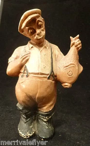 Estatuilla vintage de pescador pescador estatua sosteniendo colgantes de peces PINTADA A MANO - Imagen 1 de 6