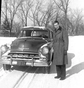 Old Chevrolet Fleetline Automobile Car Snow Vintage B&W Photograph Film Negative - Picture 1 of 3