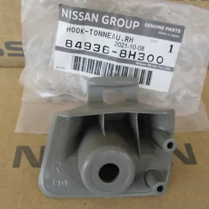 Fits For Nissan HOOK-TONNEAU COVER 84936-8H300 RH Genuine - Picture 1 of 3