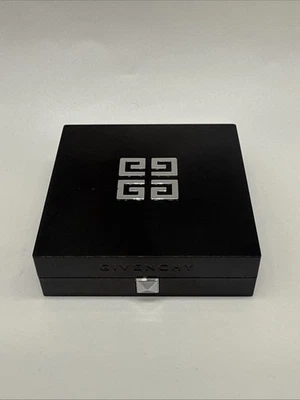 Givenchy Prisme Visage Silky Face Powder Quartet 4 Dentelle Beige 11g NWOB (D3) - Image 1 of 3