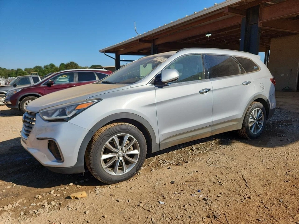 Condensador de CA compatible con 13-19 SANTA FE 2655556 Foto 1 de 4