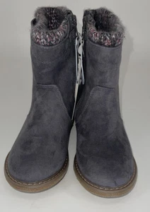 Botas de montar Walda Cat & Jack para niñas talla 12 gris imitación gamuza cremallera lateral - Imagen 1 de 6