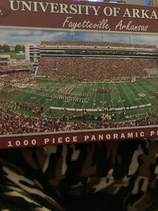 University of Arkansas's Donald W. Reynolds Razorback Stadium MasterPieces 1000p - Picture 1 of 1